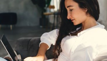 Choosing between an Indexed Universal Life and a Universal Life insurance policy